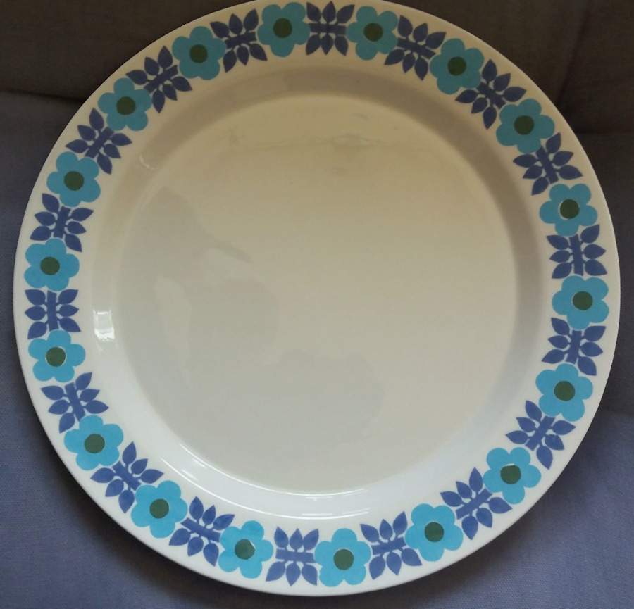 Ahmet Dinner Plate by Arabia of Finland-1