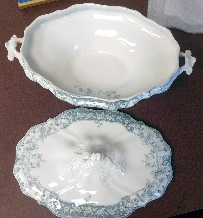 Manhattan Light Blue Oval Covered Vegetable by Henry Alcock-1