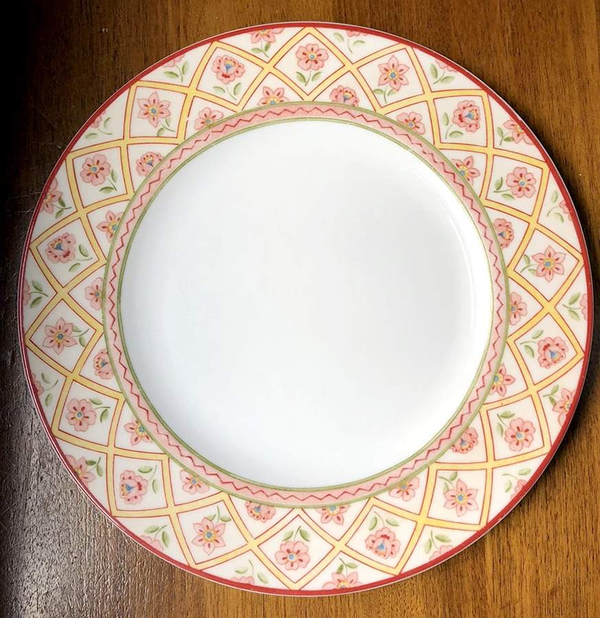 Juliet Dinner Plate by 222 Fifth (PTS)-1