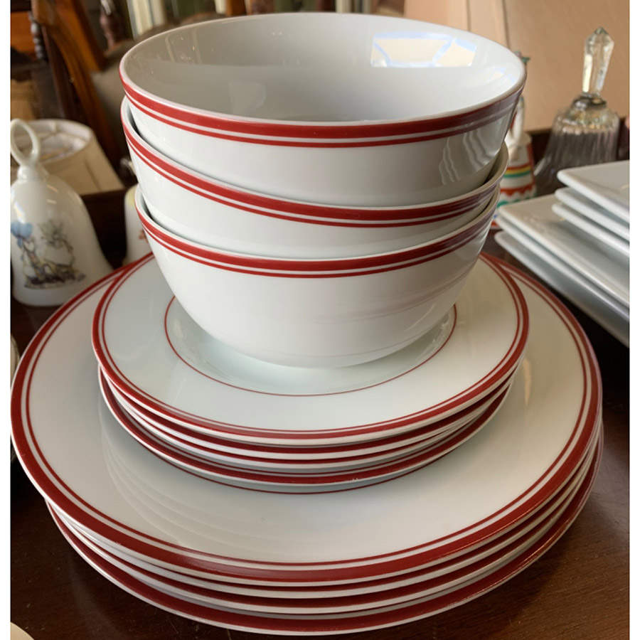 Cafe Stripe Red Salad Plate by Amazon Basics-1