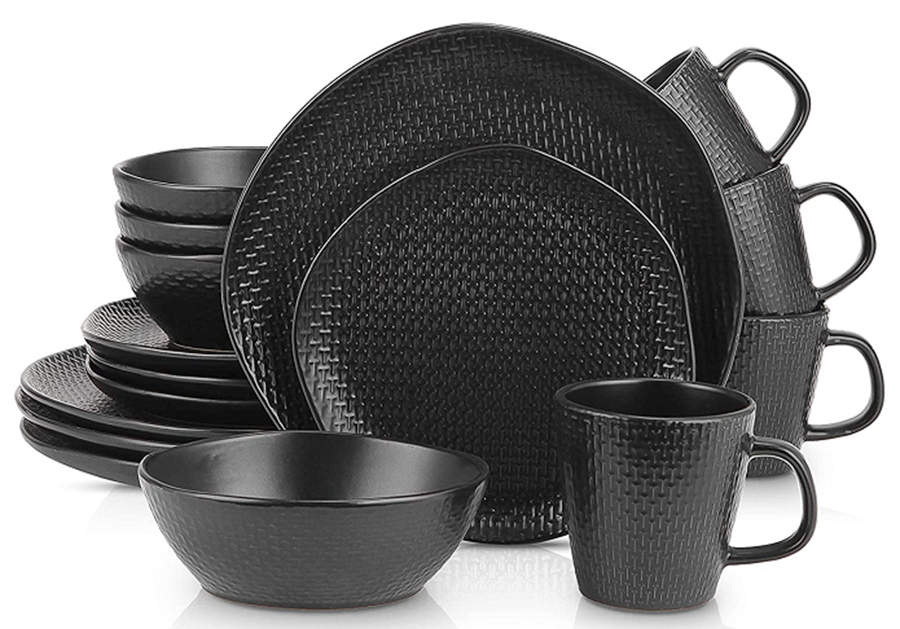 Abigail Black Dinner Plate by Stone Lain-1