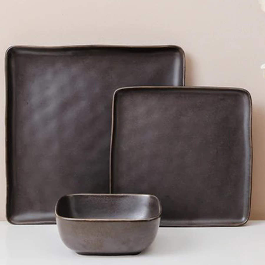 Jonny Brown Dinner Plate by Stone Lain-1