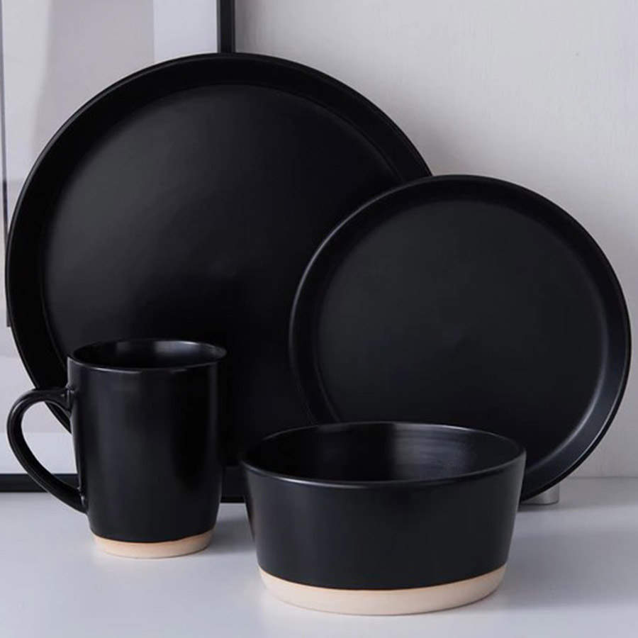 Jules Black Dinner Plate by Stone Lain-1