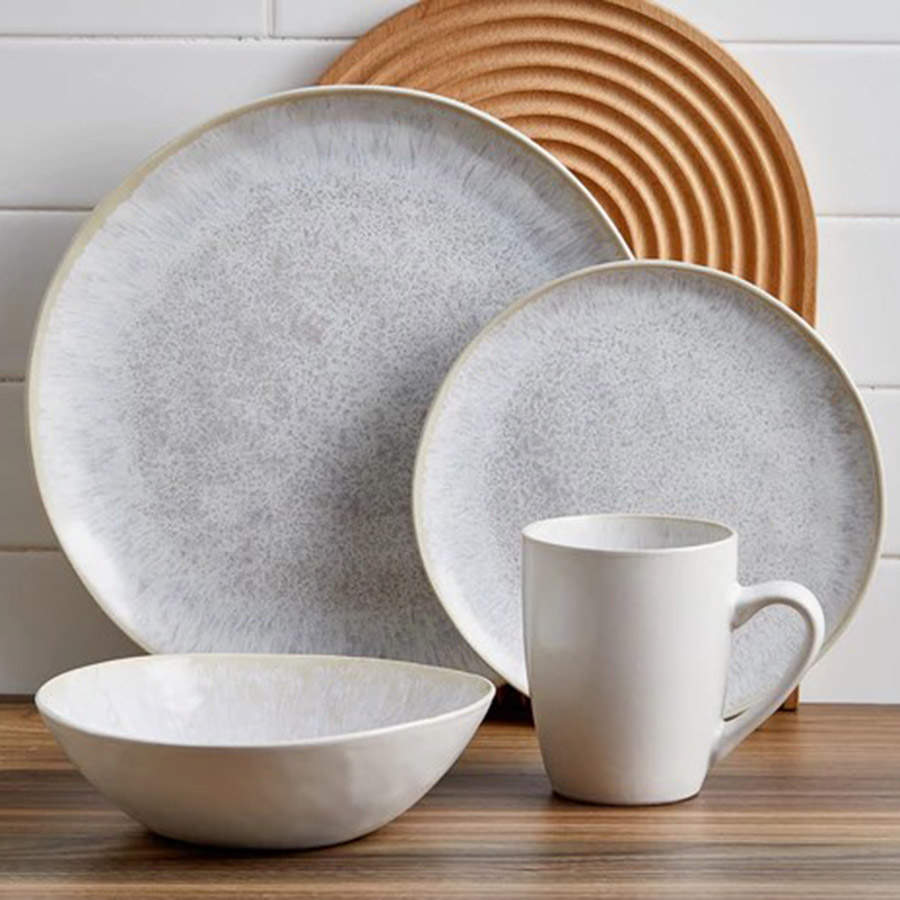 Romy White Dinner Plate by Stone Lain-1