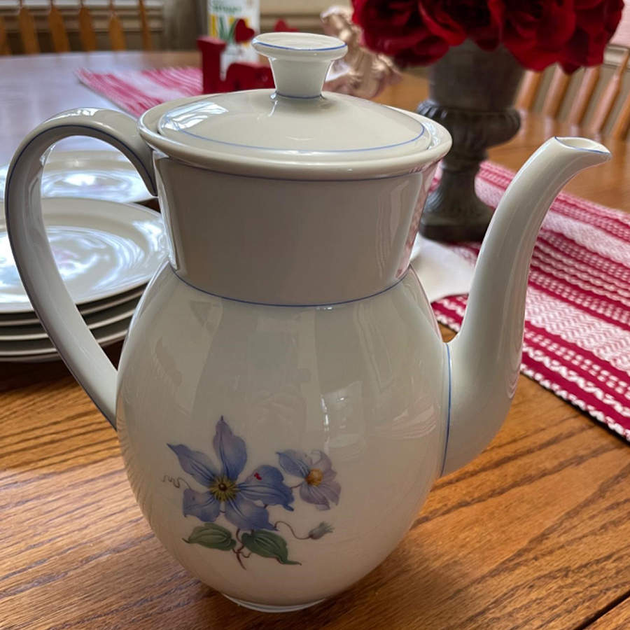 ARZ313 Coffee Pot & Lid by Arzberg-1