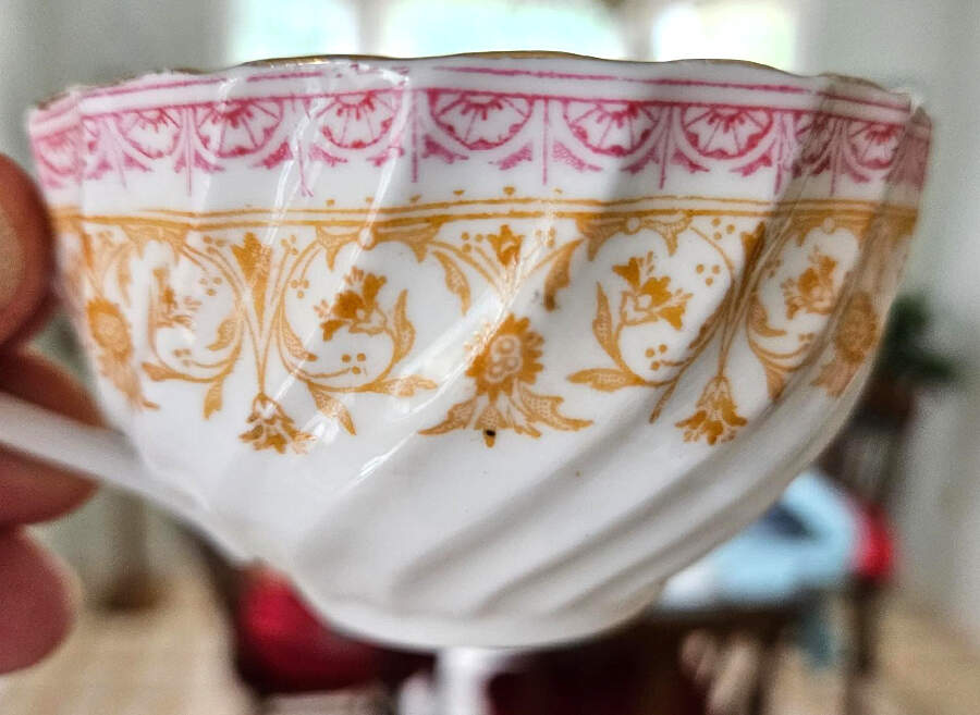 AYN318 Flat Cup by John  Aynsley & Sons-1