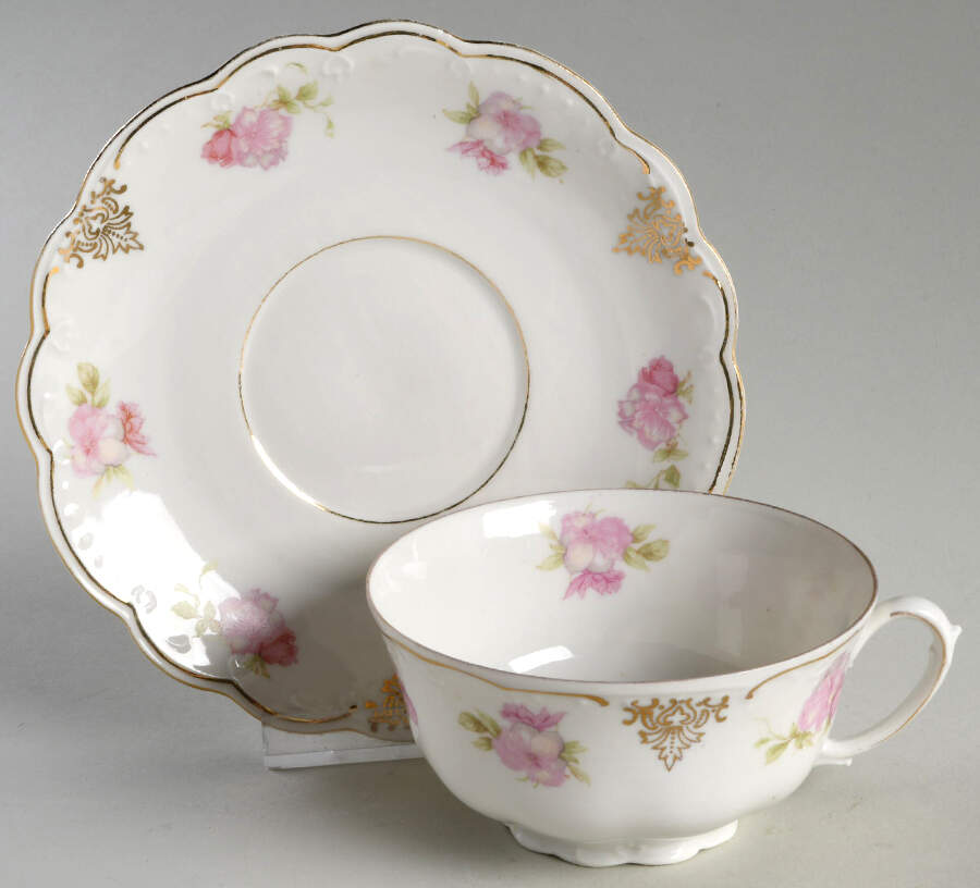 ALT913 Footed Cup & Saucer Set by Altrohlau-1