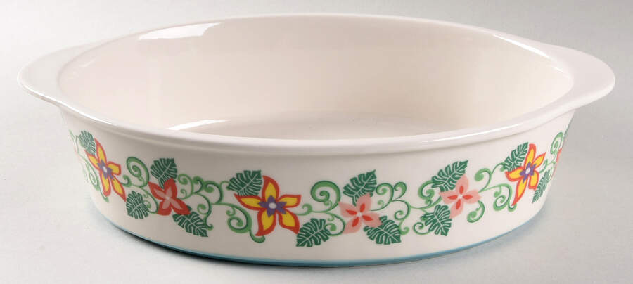 AVO7 4 Qt Oval Casserole No Lid by Avon-1
