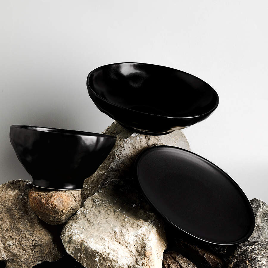 Nendo Black Dinner Plate by Stone Lain-1