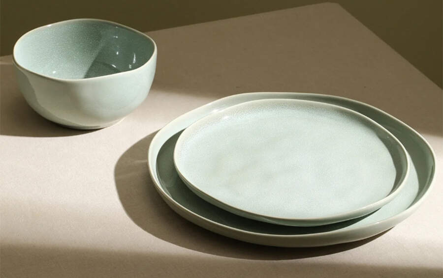 Mirella Dinner Plate by Stone Lain-1