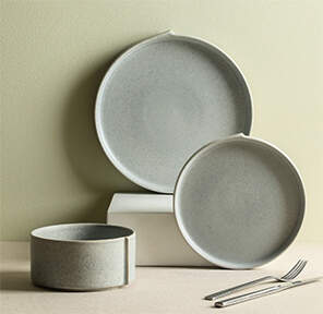 Bao Dinner Plate by Stone Lain-1