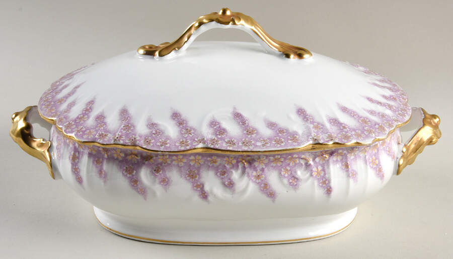 AKF91 Oval Covered Vegetable by A Klingenberg France-Austria-1