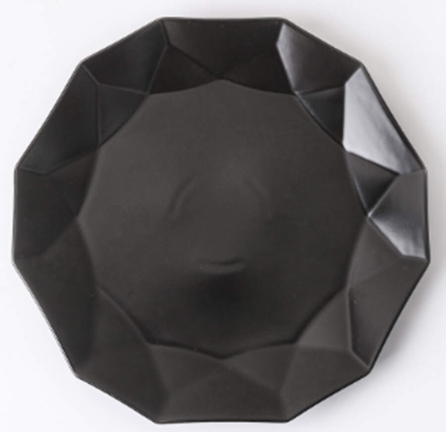 Jaime Black Dinner Plate by Stone Lain-1