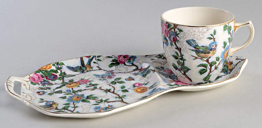 Lorna Doone Tea & Toast Snack Plate & Reg Cup Set by Barker Bros Ltd-1