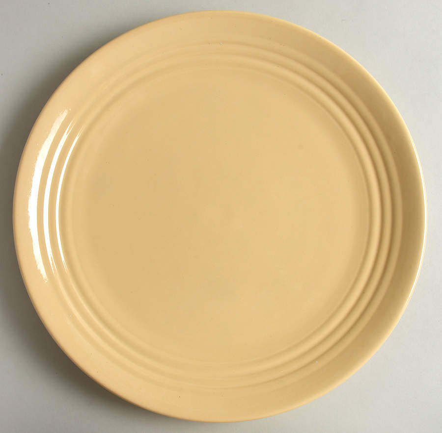 Ring Ivory 14" Chop Plate (Round Platter) by Bauer-1