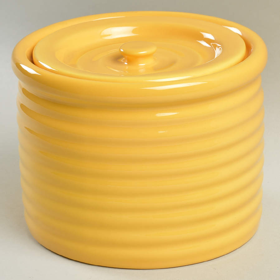 Ring Yellow (Older, Circa 1940) 4" Storage Jar & Lid by Bauer-1