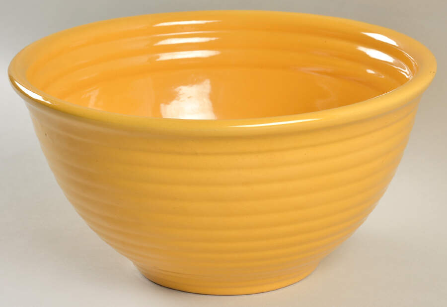 Ring Yellow (Older, Circa 1940) 10" Mixing Bowl by Bauer-1