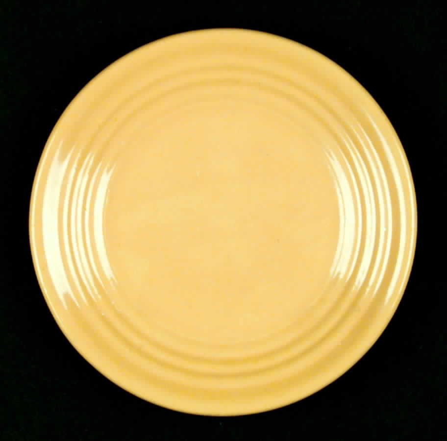 Ring Yellow (Older, Circa 1940) Dinner Plate by Bauer-1