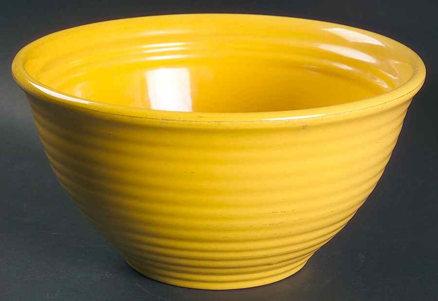 Ring Yellow (Older, Circa 1940) 9" Mixing Bowl by Bauer-1