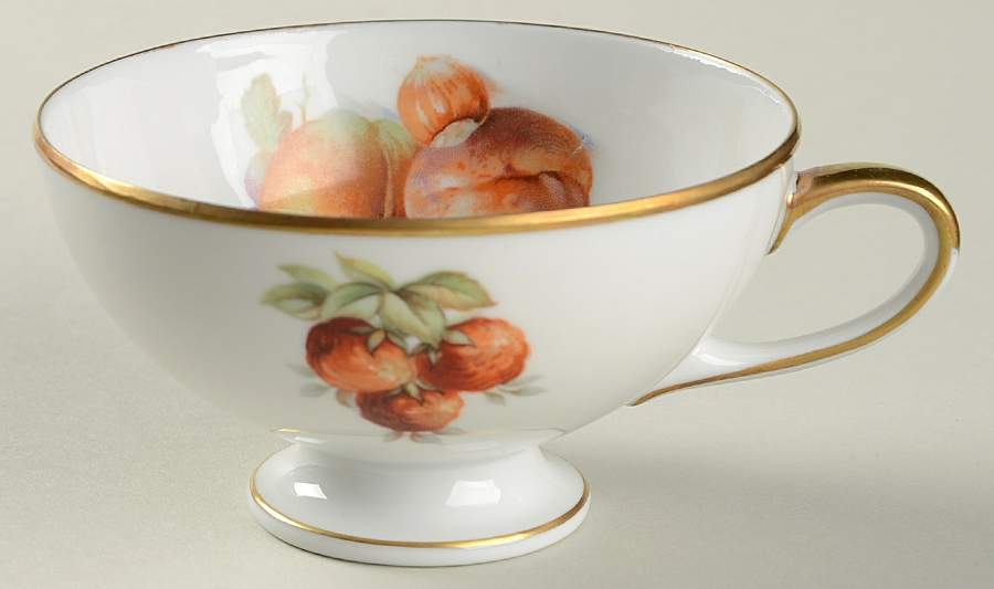 BAR1 Footed Cup by Baronet-1