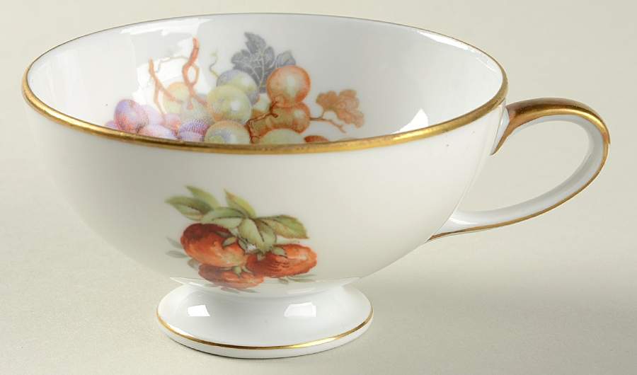 BAR1 Footed Cup by Baronet-1
