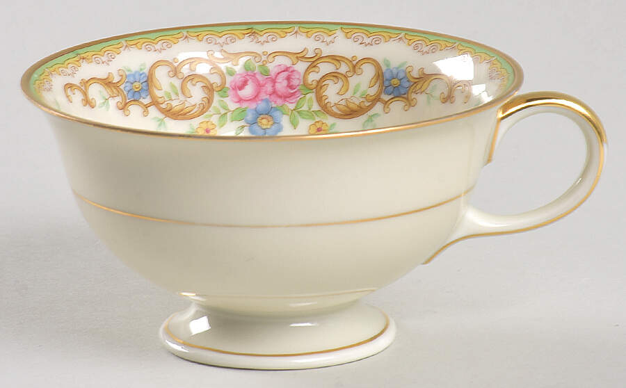 Beverly Footed Cup by Baronet-1
