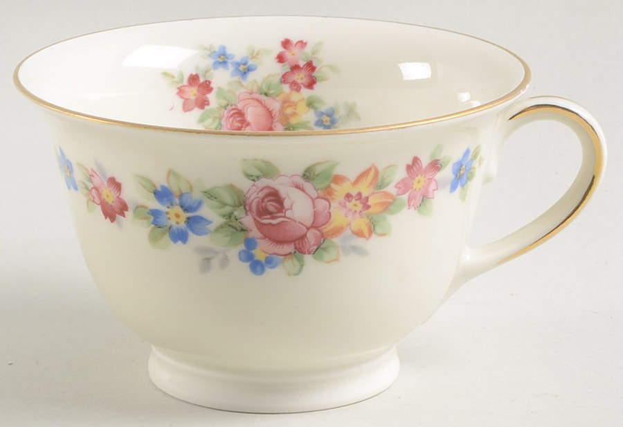 Carmen Footed Cup by Baronet-1