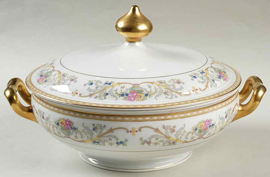 Contessa Round Covered Vegetable by Baronet-1