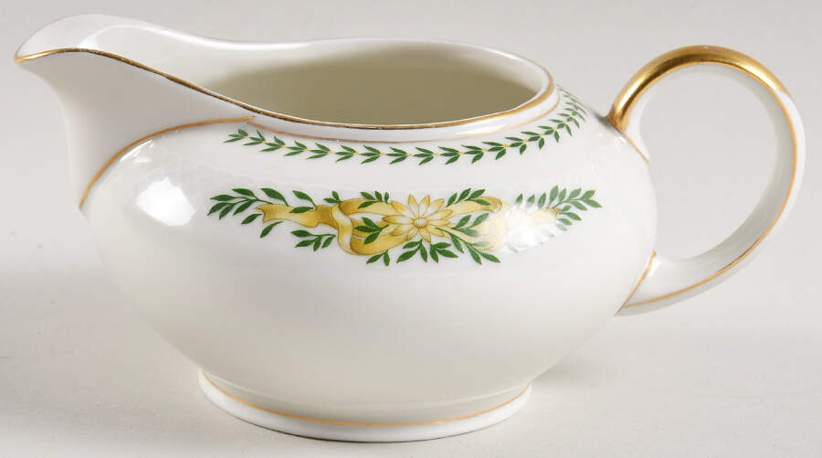 Greenbriar Creamer by Baronet-1