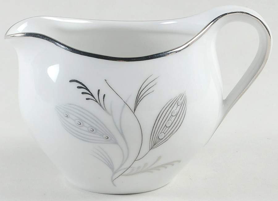 Impromtu Creamer by Baronet-1