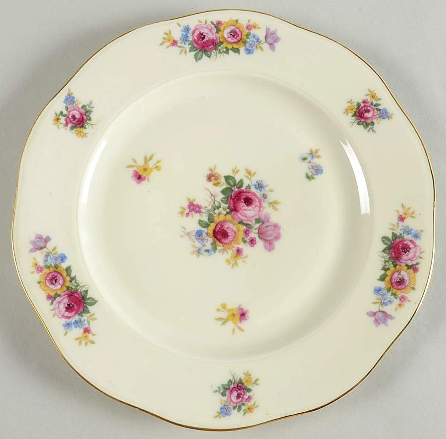 Le Bouquet Luncheon Plate by Baronet-1