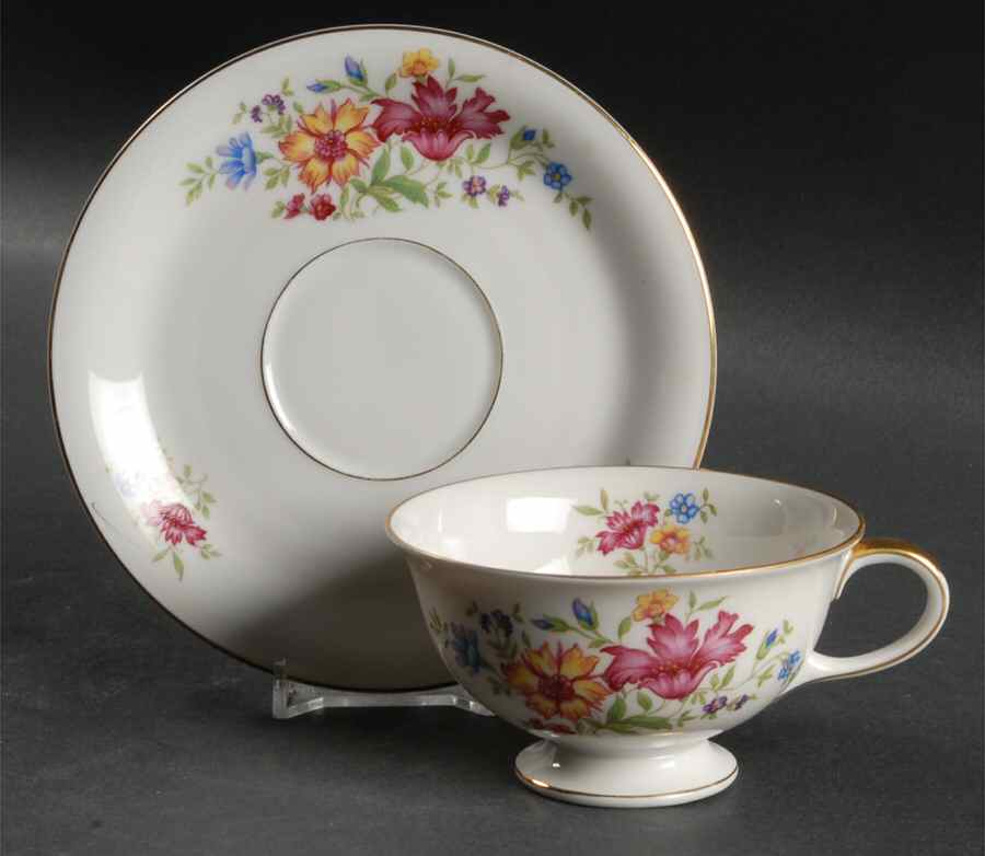 Lorna Footed Cup & Saucer Set by Baronet-1