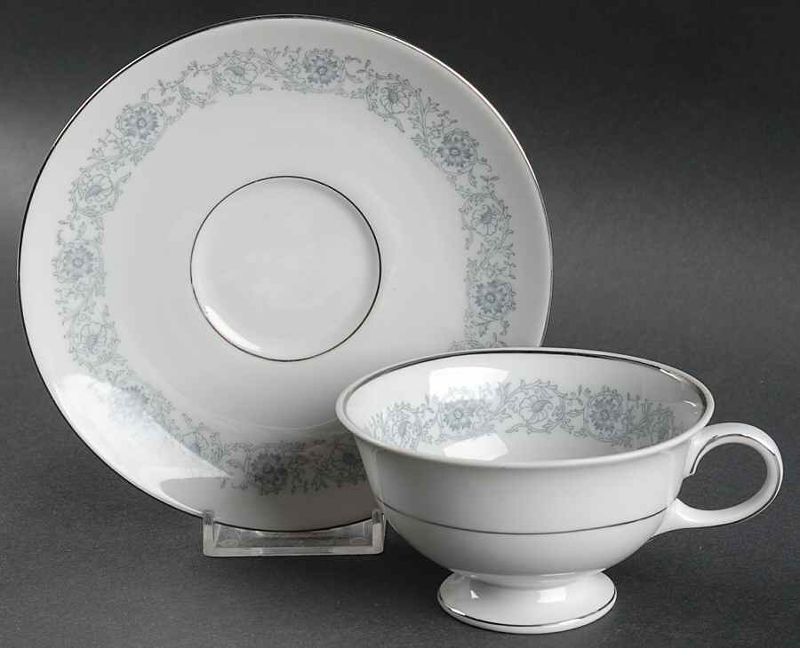 Nocturne Footed Cup & Saucer Set by Baronet-1