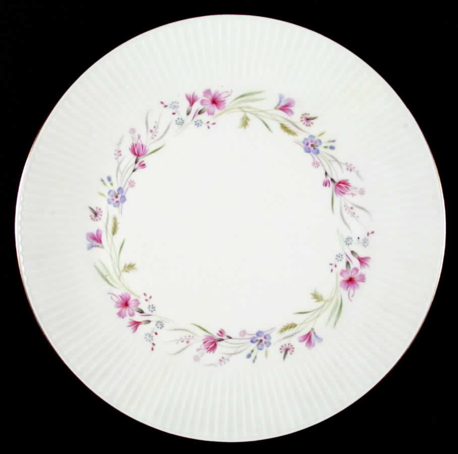 Nosegay Dinner Plate by Baronet-1