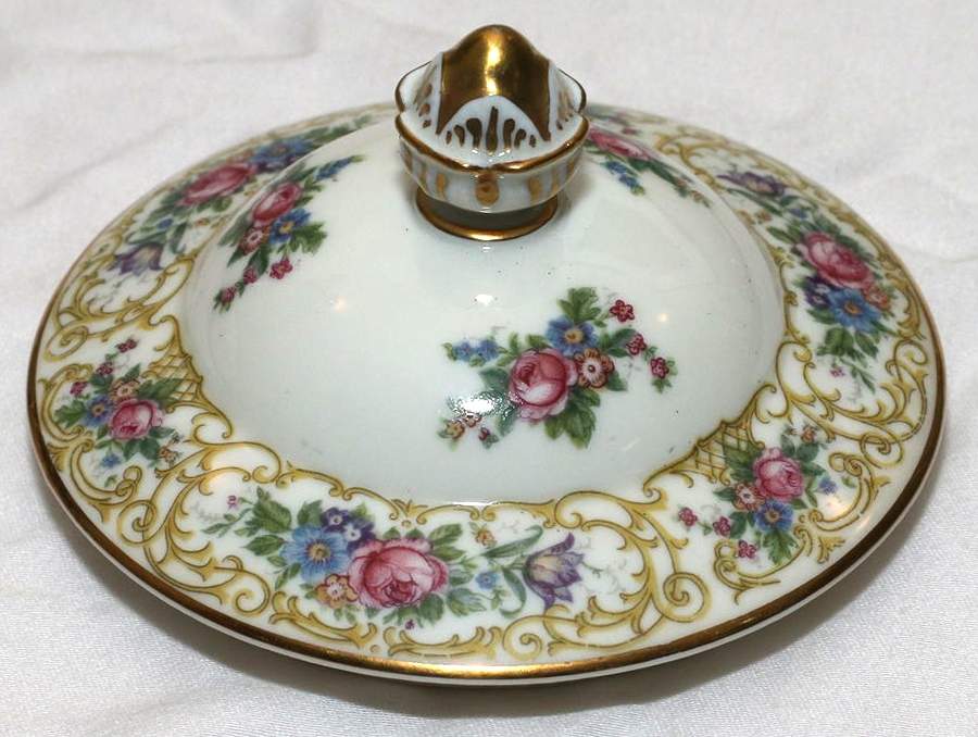 Plaza Lid for Sugar Bowl by Baronet-1