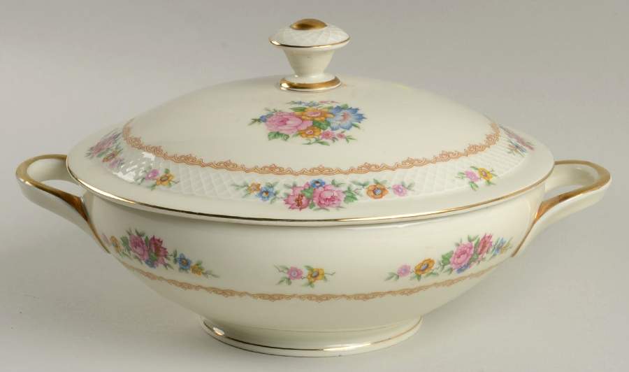 Radnor Round Covered Vegetable by Baronet-1