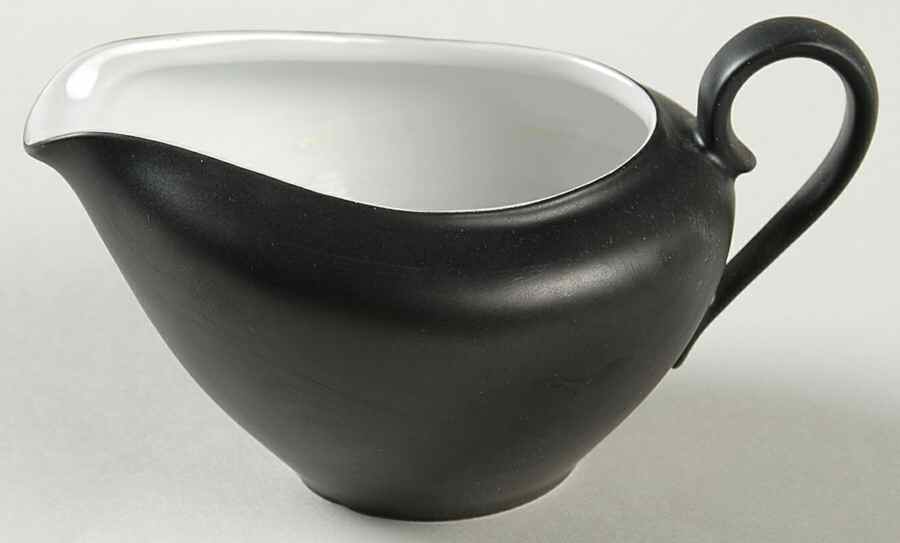 Rondo Creamer by Baronet-1