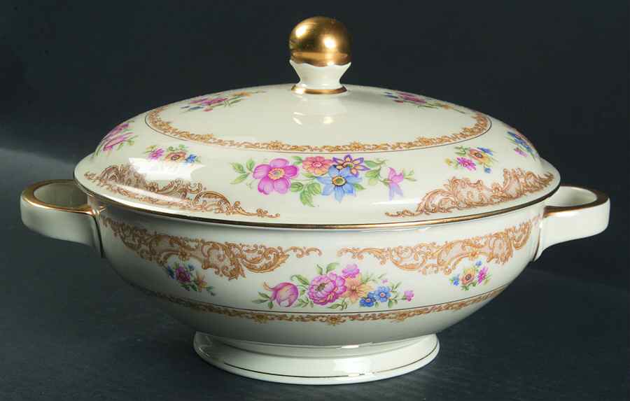 Rydal Round Covered Vegetable by Baronet-1