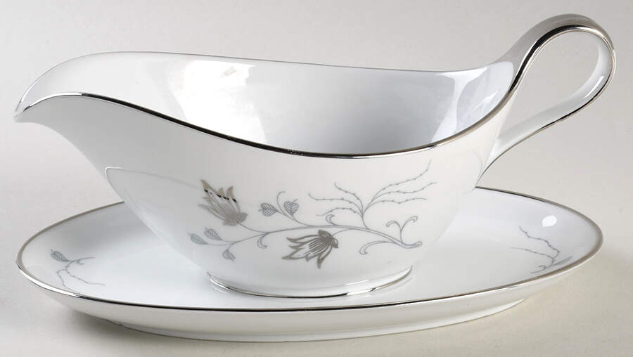 Silver Arbor Gravy Boat with Attached Underplate by Baronet-1