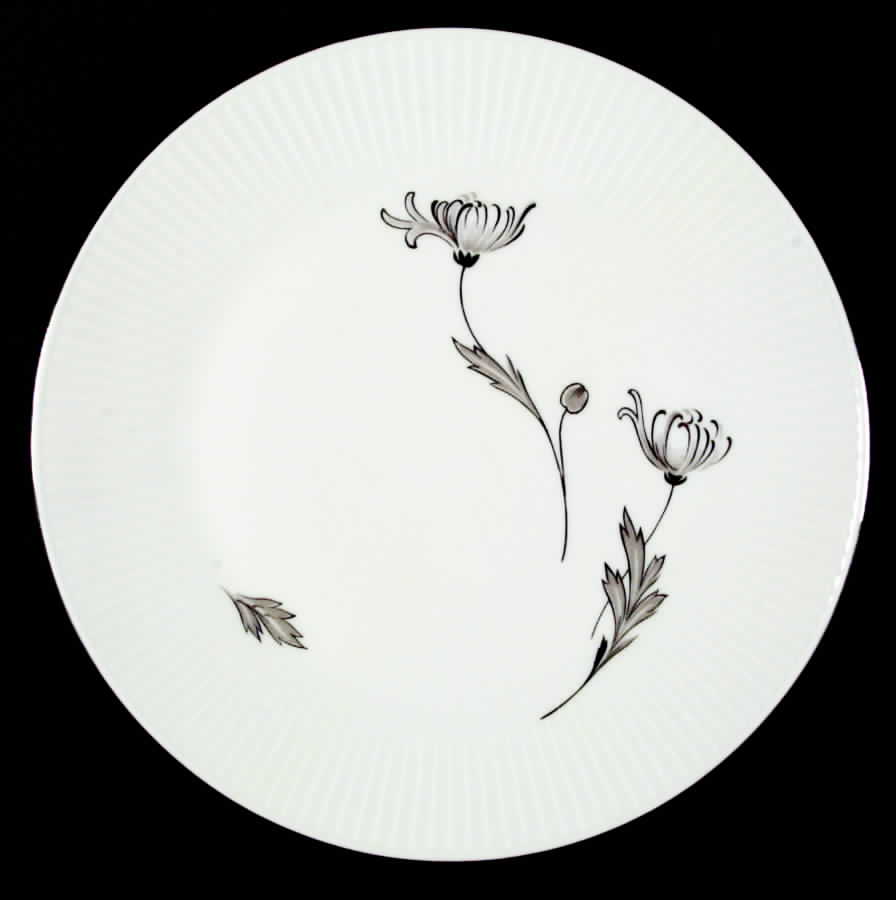 Silver Mums Dinner Plate by Baronet-1