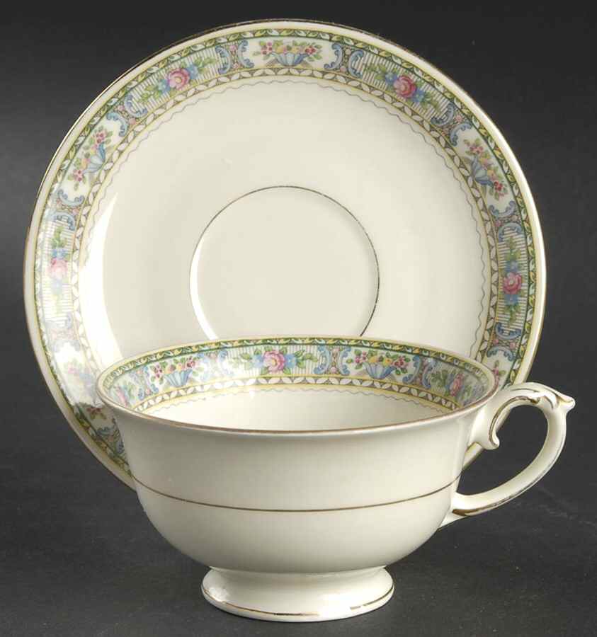 Sonia Footed Cup & Saucer Set by Baronet-1