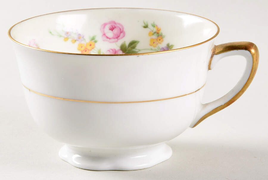 Sylvia Flat Cup by Baronet-1