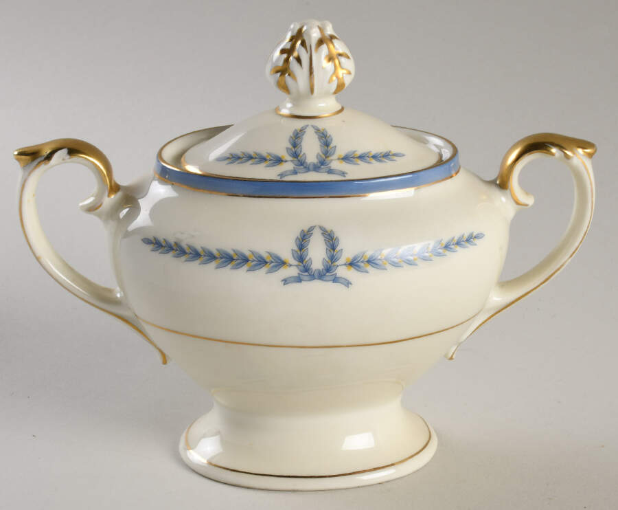 The Trend Sugar Bowl & Lid by Baronet-1