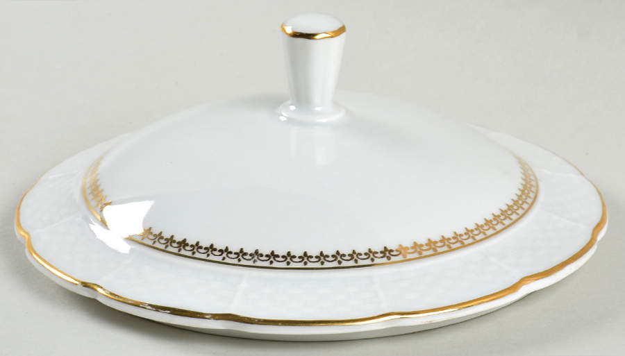Eternity Lid for Round Vegetable by Baum Brothers-1