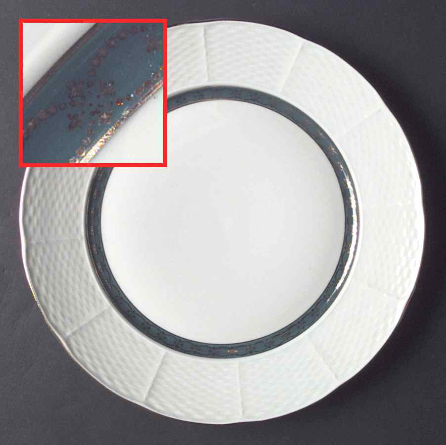 Renaissance Dark Green Dinner Plate by Baum Brothers-1
