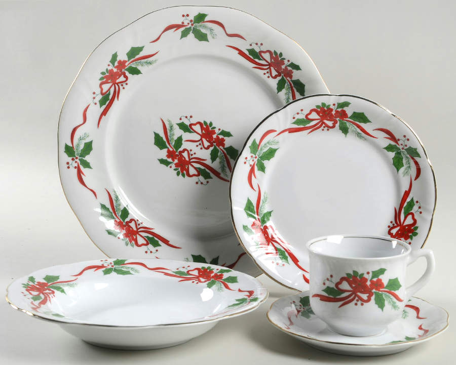 Victorian Holiday Poinsettia 5 Piece Place Setting by Baum Brothers-1