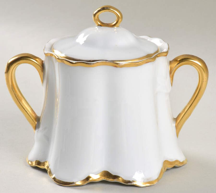 BAV29 Sugar Bowl & Lid by Bavaria-1