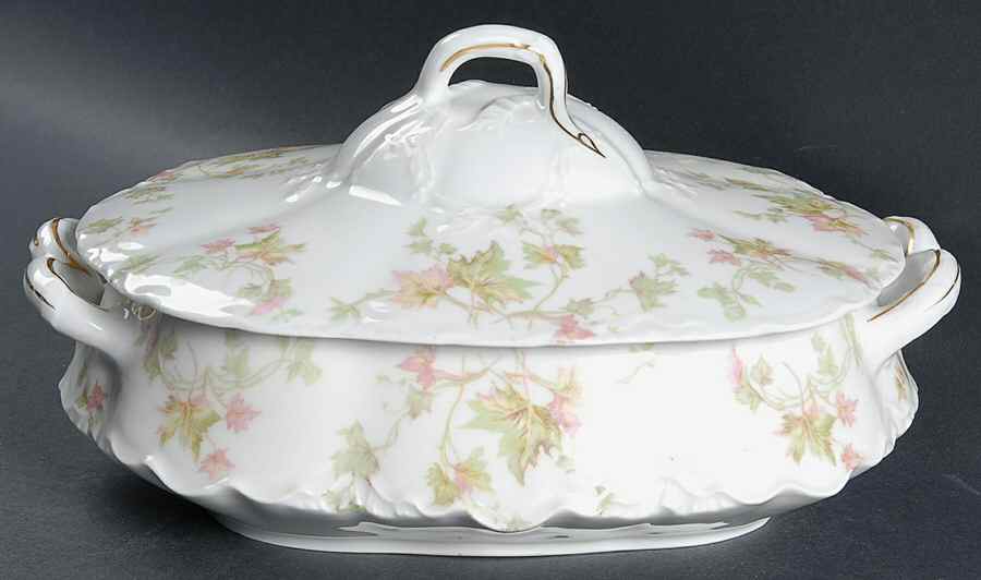 PLE4 Oval Covered Vegetable by Peerless (Bavaria)-1