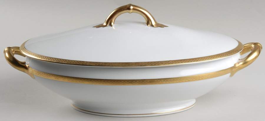Golconda Oval Covered Vegetable by Paul Muller-1
