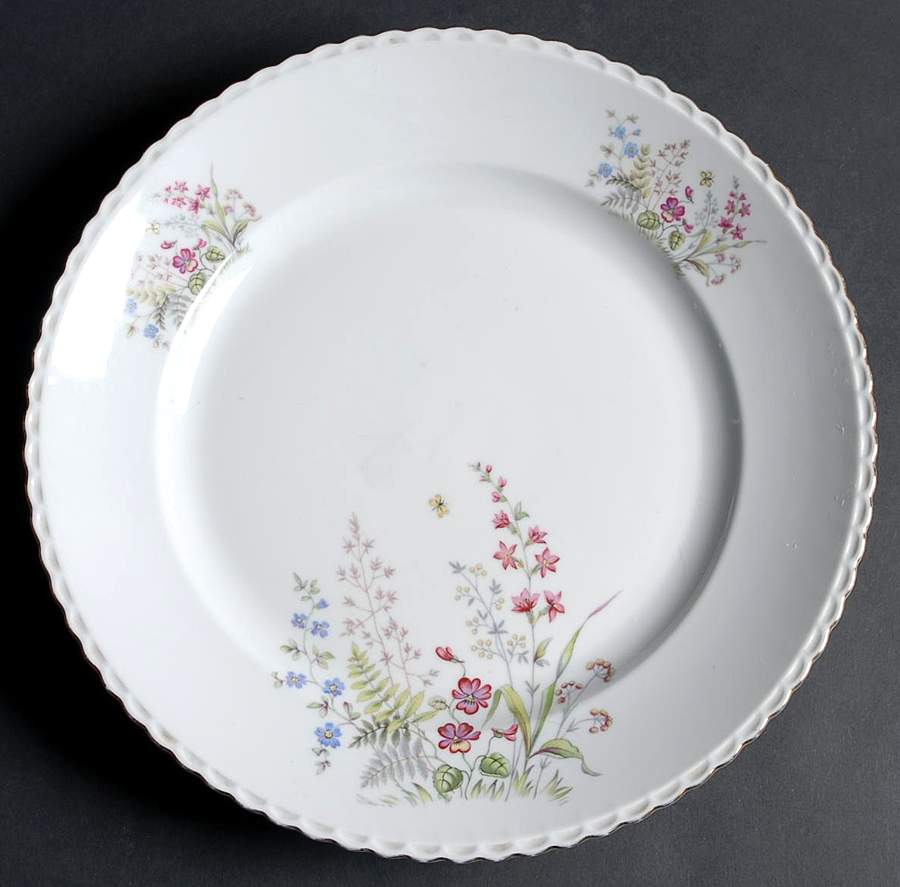 Meadow 11" Chop Plate (Round Platter) by Bavaria-1